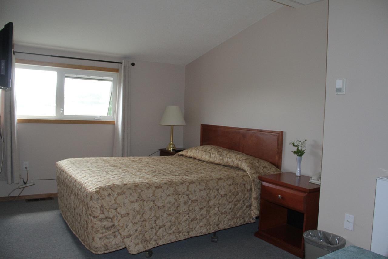 Garden Court Motel Manning Luaran gambar